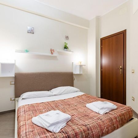 Il Vascello Apartman Lido di Ostia Kültér fotó